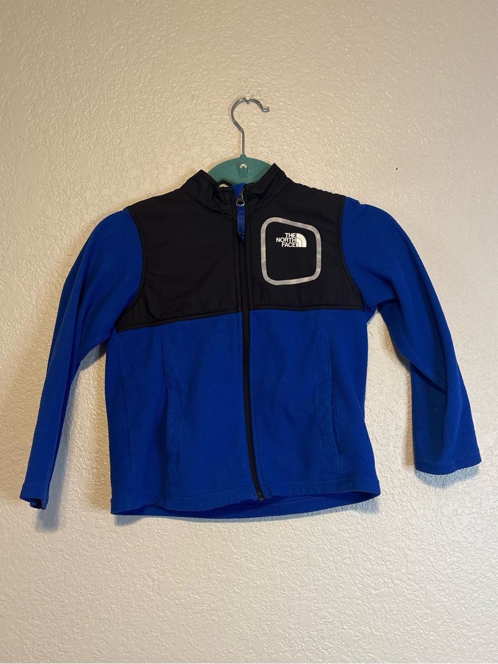 The North Face Toddler Boys Fleece Blue Black Jacket Size 6